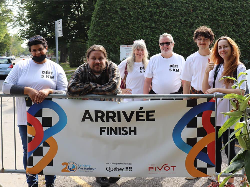 Patrons at the finish line of the 2023 Défi 5 KM